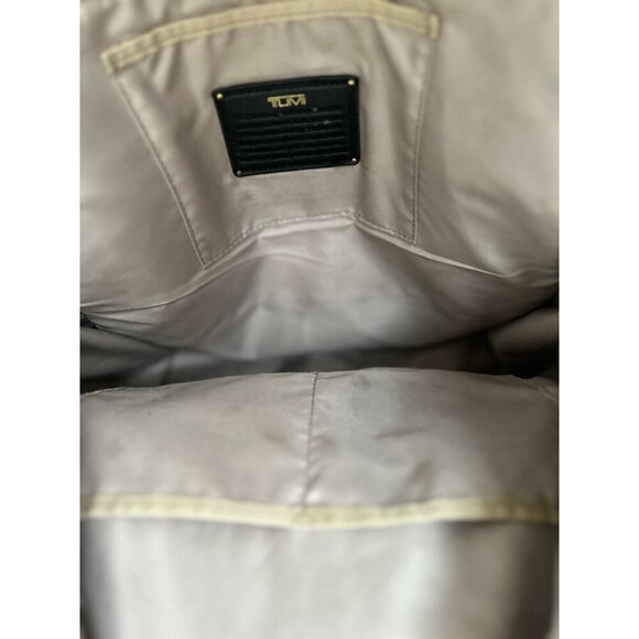 Tumi Black Backpack With Love Patch Wing Embroidery Zippered Pockets - Picture 9 of 12